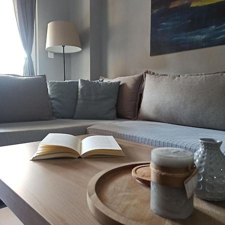 Deluxe Lodge Volos Ngoại thất bức ảnh
