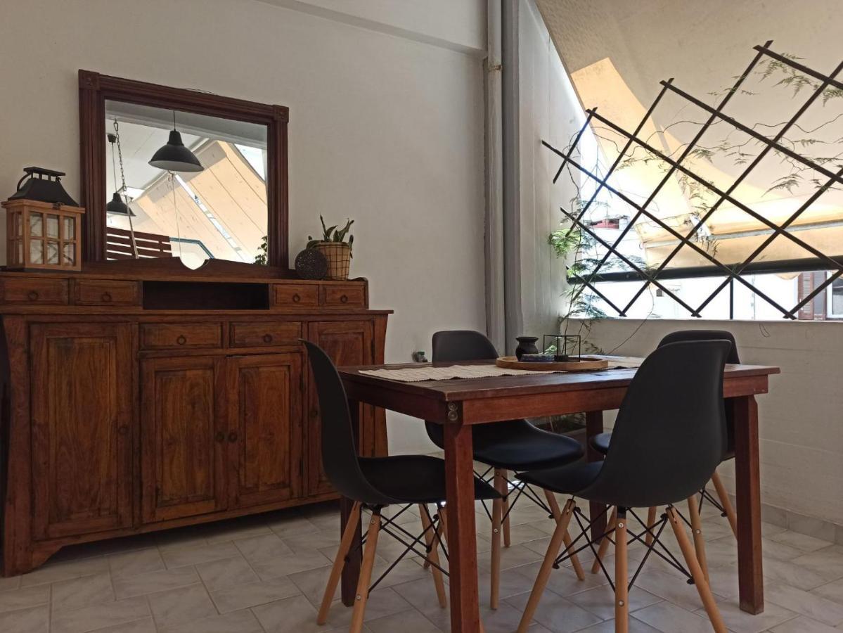 Deluxe Lodge Volos Ngoại thất bức ảnh